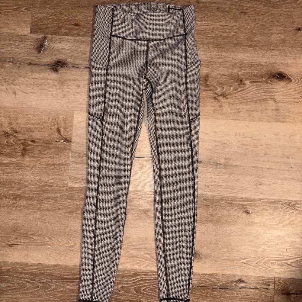 Lululemon Athletica Black and White Patterned Leggings